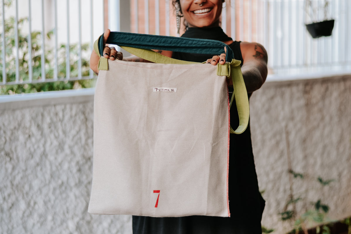 Tote bag transversal cobra-aranha