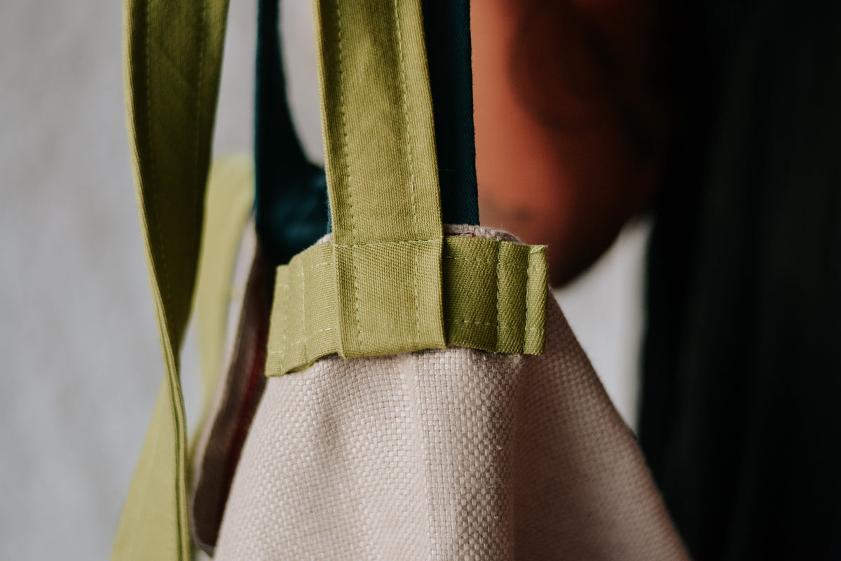 Tote bag transversal cobra-aranha